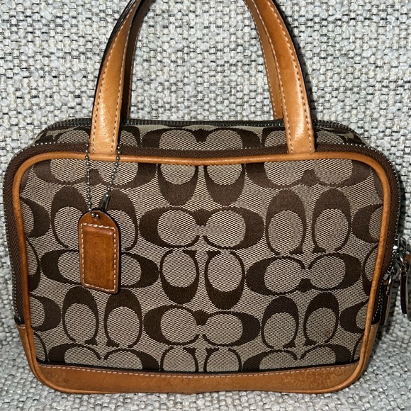 Coach Double Zipper Signature Cosmetic Bag/Case - Picture 1 of 16
